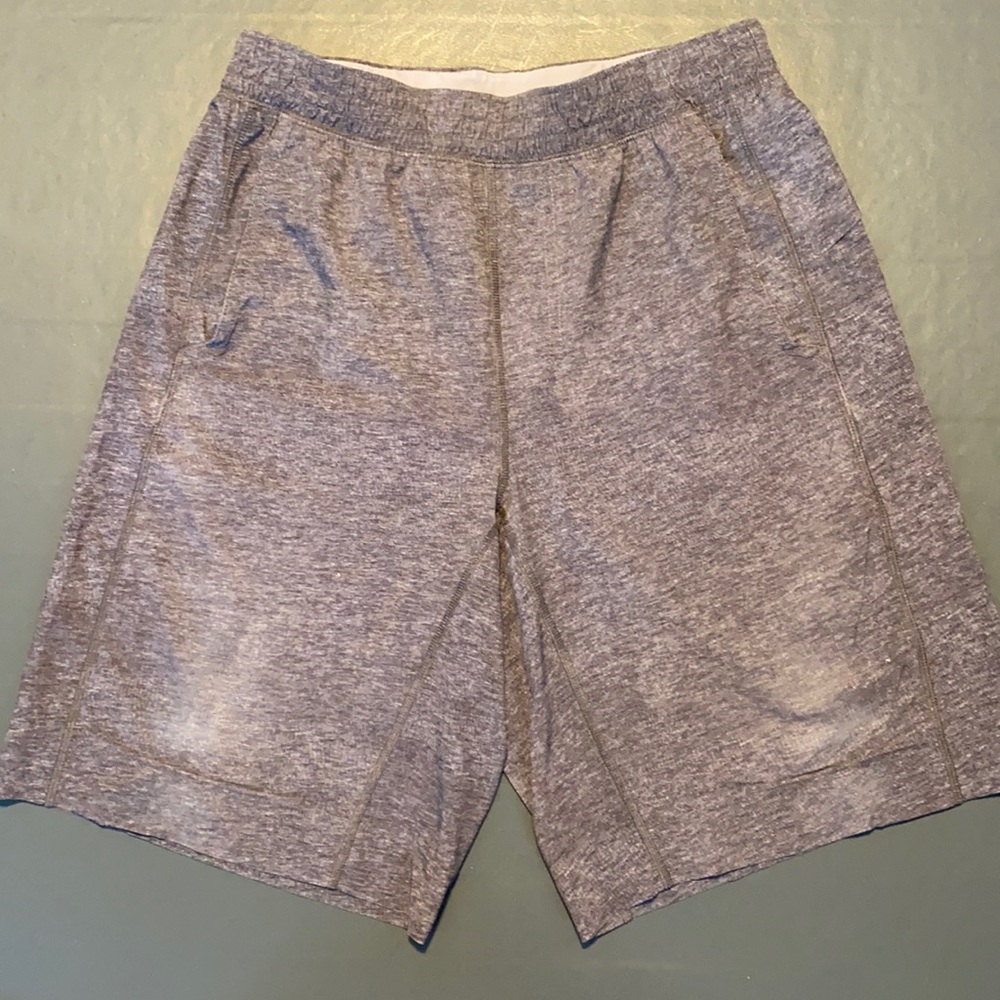 lululemon core shorts (men’s)